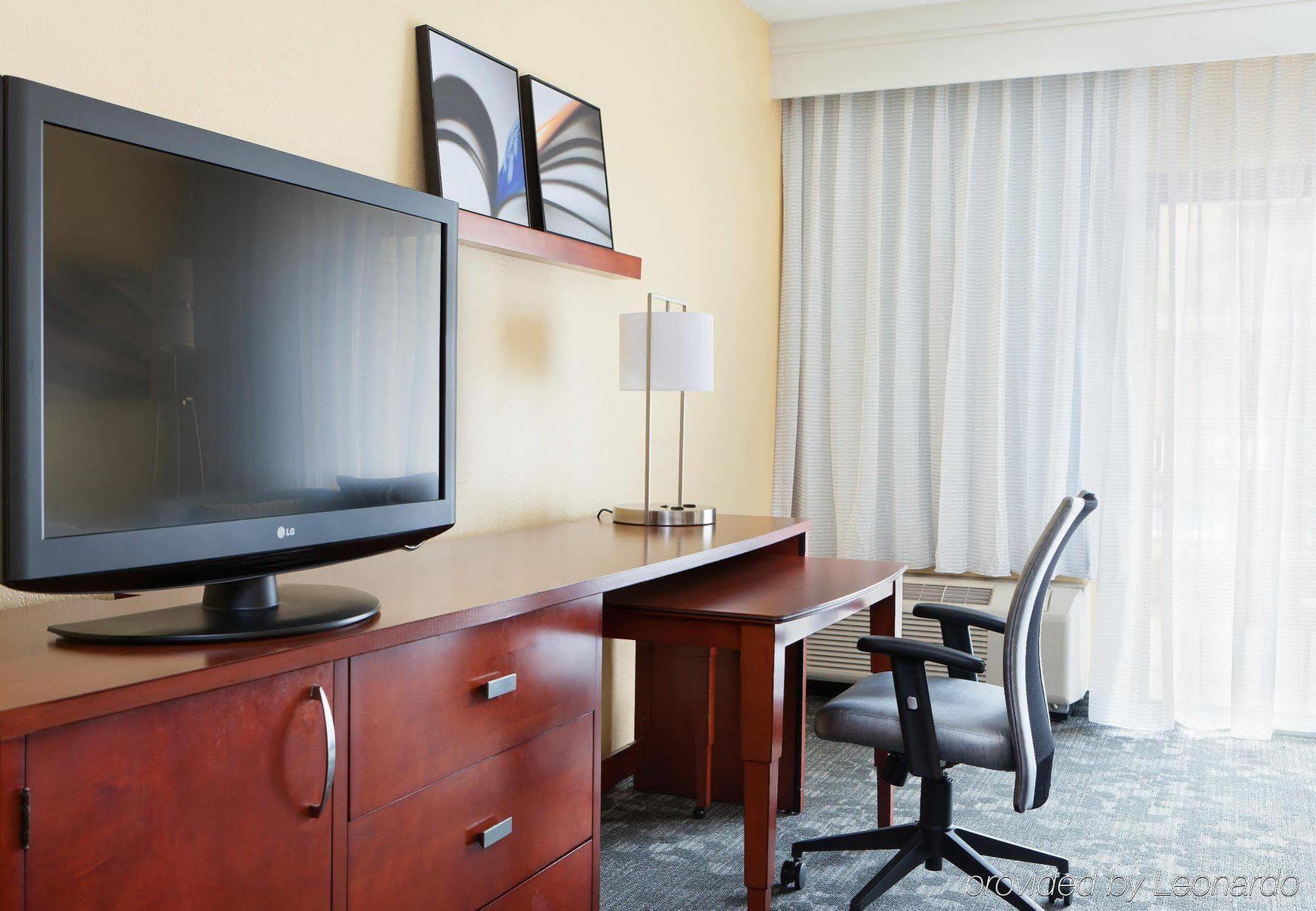 Courtyard By Marriott Fort Lauderdale City Of Plantation Eksteriør billede